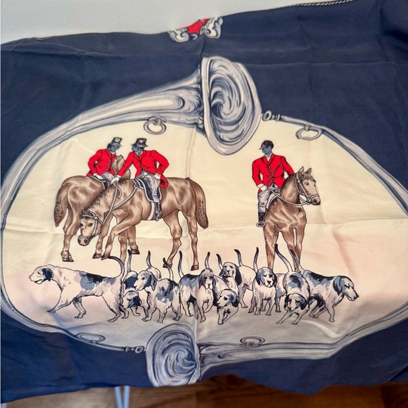 ♥️Celine Paris Red and Navy Equestrian Hunt Scarf♥️ - Picture 4 of 5